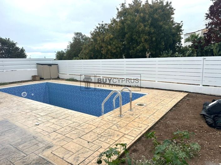 Image No.3-3 Bed Villa for sale