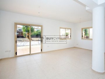 Detached Villa For Sale  in  Mandria