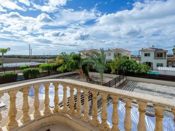 Detached Villa For Sale  in  Mandria