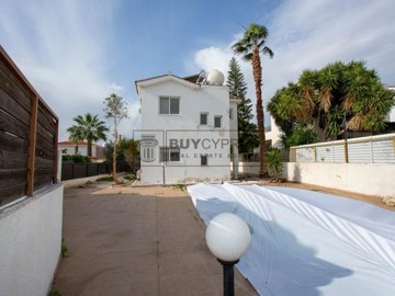 Detached Villa For Sale  in  Tala