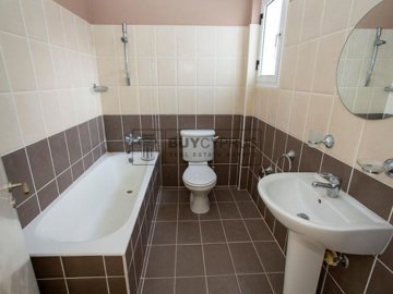 Detached Villa For Sale  in  Tala