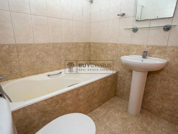 Apartment For Sale  in  Polis