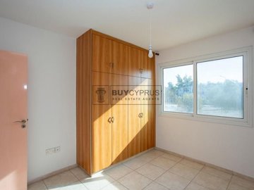 Apartment For Sale  in  Polis