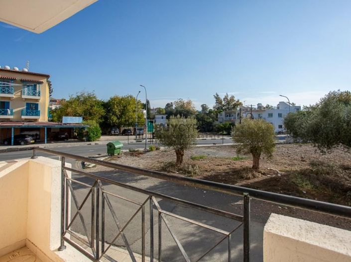 Image No.2-Appartement de 2 chambres à vendre à Polis