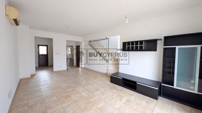 Semi Detached Villa For Sale  in  Universal
