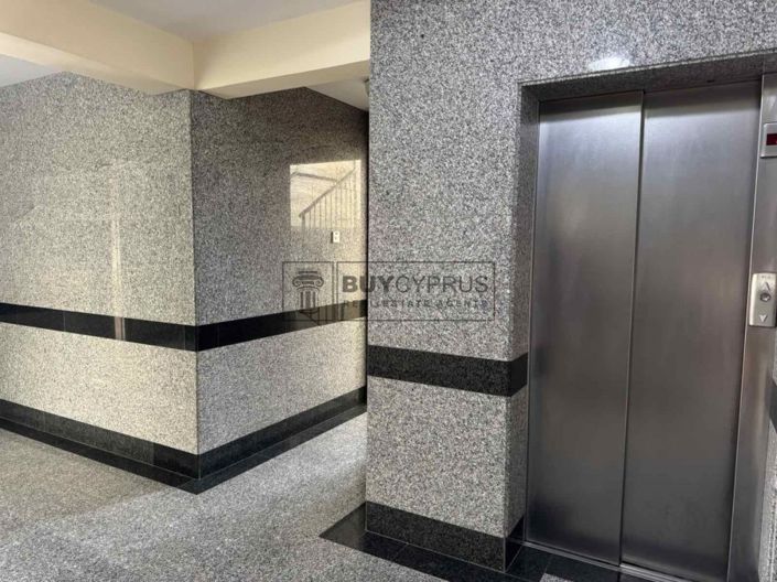 Image No.7-Appartement de 1 chambre à vendre à Universal