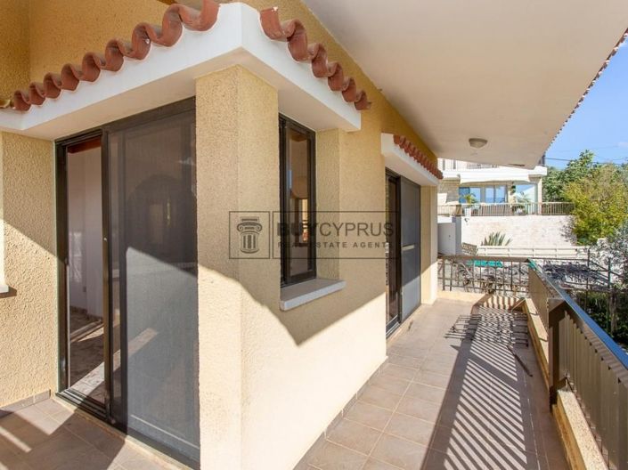 Image No.15-3 Bed Villa for sale