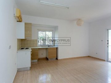 Apartment For Sale  in  Peyia