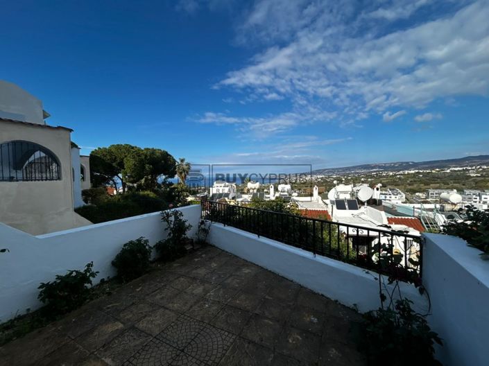 Image No.24-2 Bed Townhouse for sale