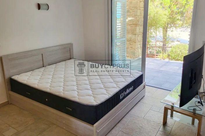 Image No.6-Villa de 5 chambres à vendre à Droushia