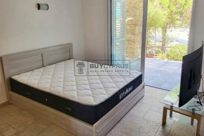 Detached Villa For Sale  in  Droushia