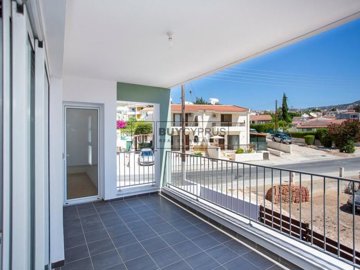 Apartment For Sale  in  Peyia