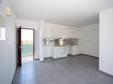 Apartment For Sale  in  Peyia