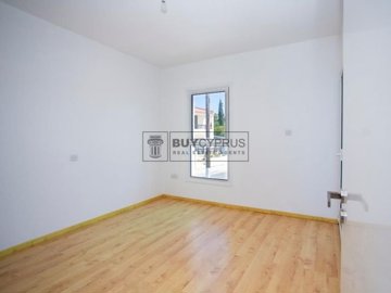 Apartment For Sale  in  Peyia