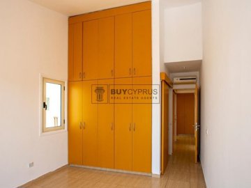 Apartment For Sale  in  Chlorakas