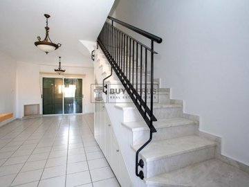 Town House For Sale  in  Polis