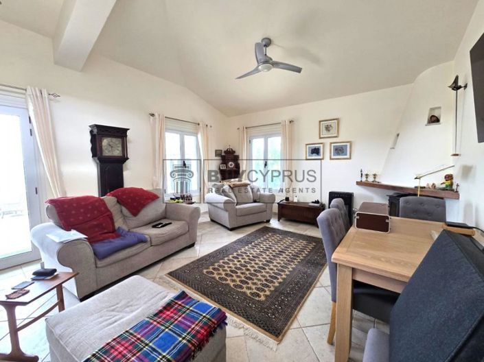 Image No.3-Villa de 2 chambres à vendre à Paphos