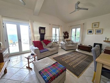 Detached Villa For Sale  in  Lasa