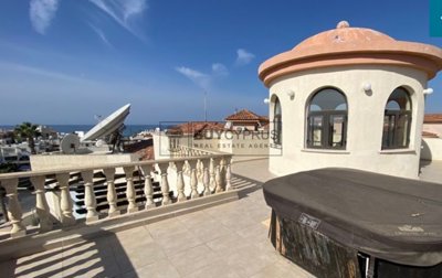 Apartment For Sale  in  Kato Paphos