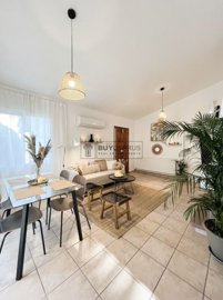 Detached Villa For Sale  in  Coral Bay