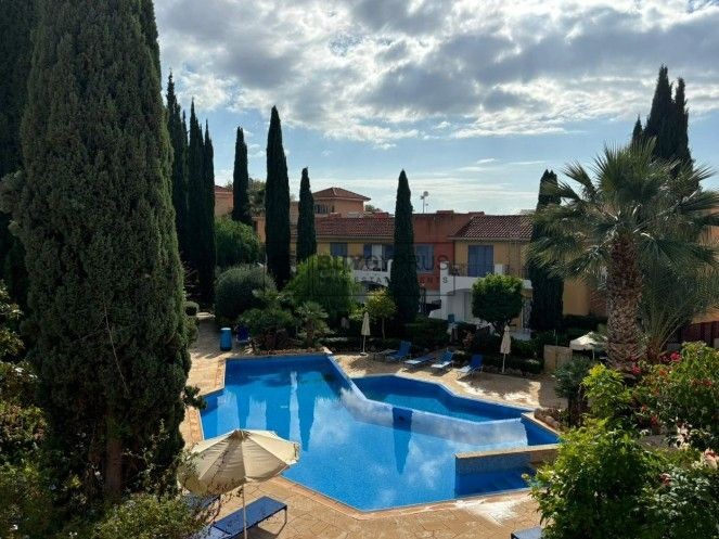 Image No.2-3 Bed Townhouse for sale