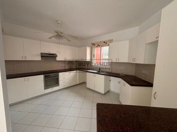 Town House For Sale  in  Anarita