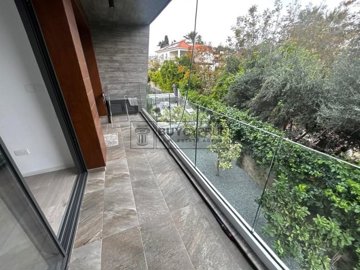 Detached Villa For Sale  in  Chlorakas