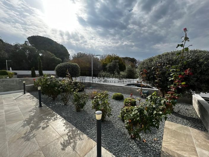 Image No.18-4 Bed Villa for sale