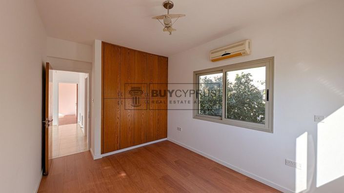 Image No.10-3 Bed Villa for sale