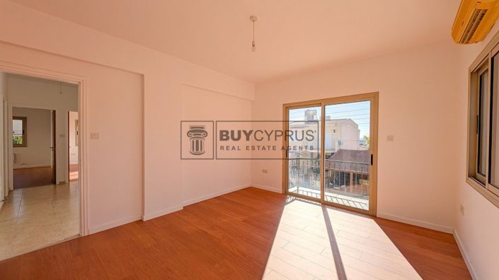 Image No.11-3 Bed Villa for sale