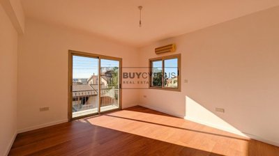 Detached Villa For Sale  in  Kolossi