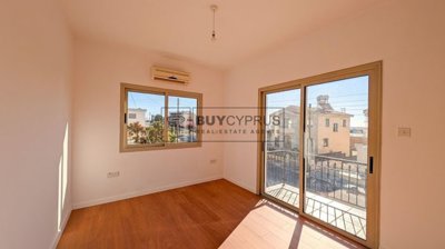 Detached Villa For Sale  in  Kolossi