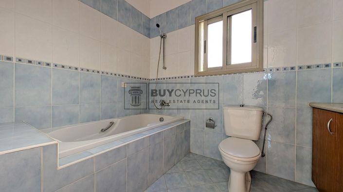 Image No.15-3 Bed Villa for sale