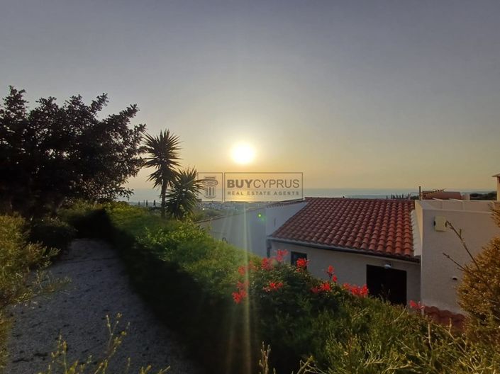 Image No.21-3 Bed Villa for sale