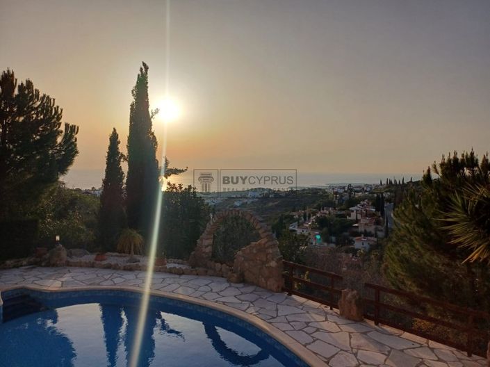 Image No.30-3 Bed Villa for sale