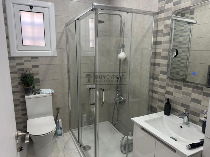 Image No.9-3 Bed Villa for sale