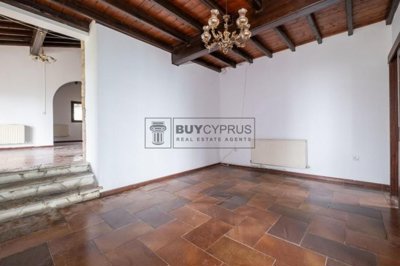 Detached Villa For Sale  in  Kamares - Tala