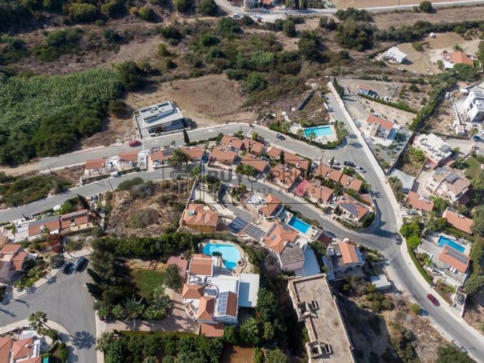 Image No.18-2 Bed Villa for sale