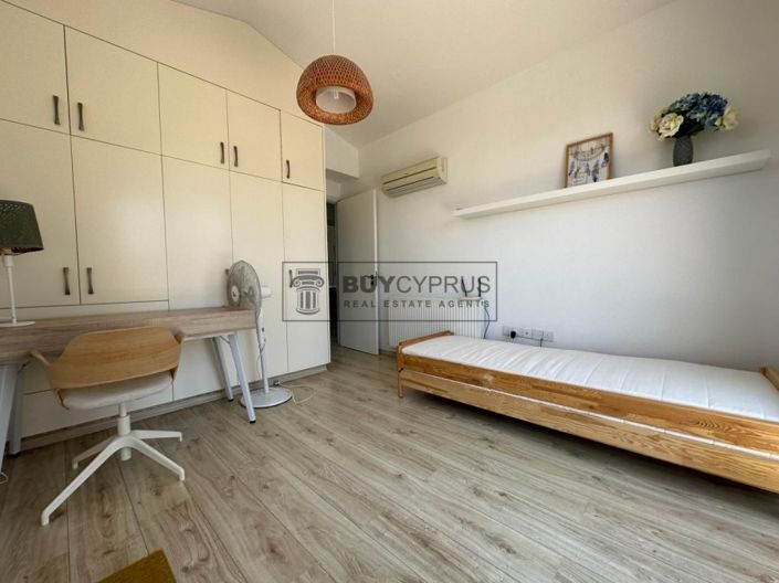 Image No.18-3 Bed Villa for sale