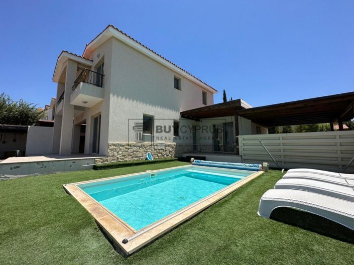 Image No.2-3 Bed Villa for sale