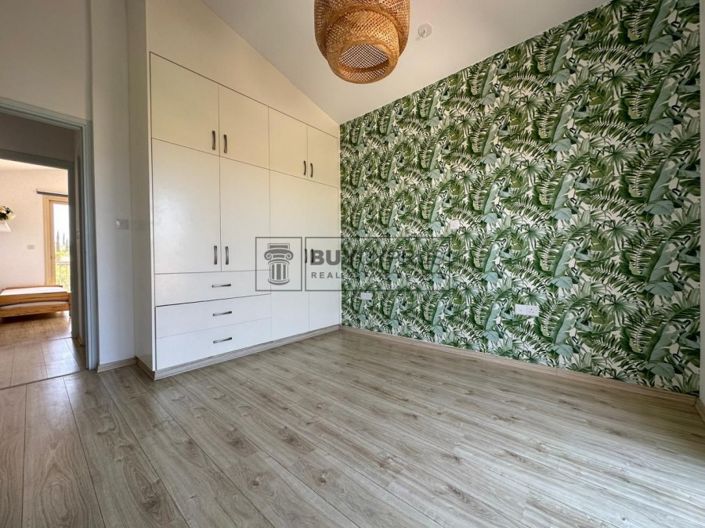 Image No.22-3 Bed Villa for sale