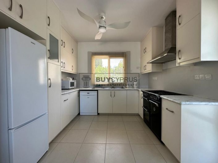 Image No.9-3 Bed Villa for sale