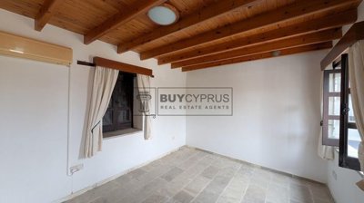 Detached Villa For Sale  in  Neo Chorio