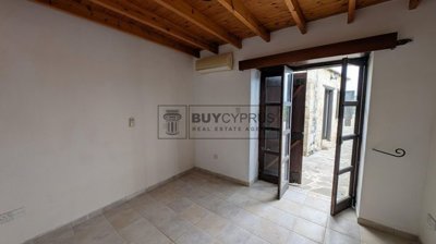 Detached Villa For Sale  in  Neo Chorio