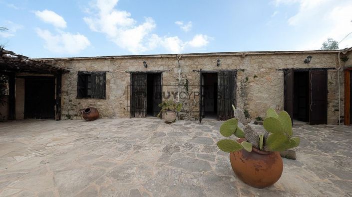 Image No.21-3 Bed Villa for sale