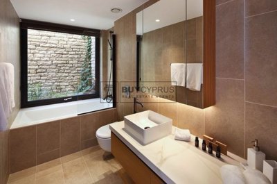 Detached Villa For Sale  in  Tsada