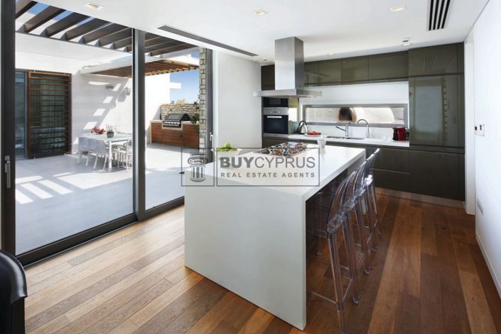 Image No.8-3 Bed Villa for sale