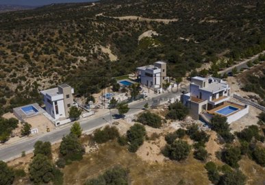 Detached Villa For Sale  in  Secret Valley