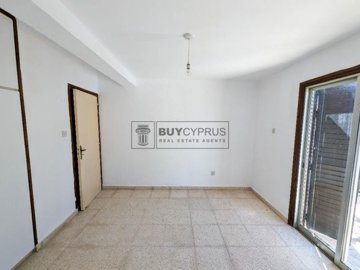 Apartment For Sale  in  Chlorakas