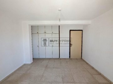 Apartment For Sale  in  Chlorakas